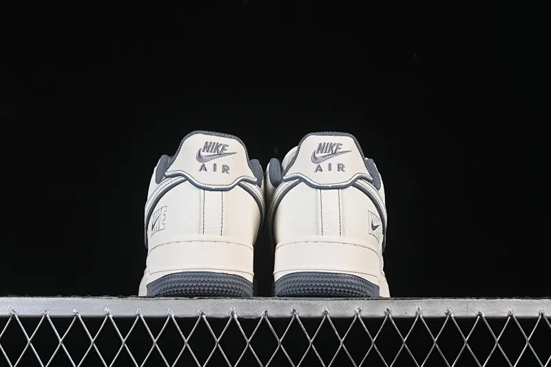 All Categories Nk Air Force 1 Air Force Series Nk Air Force 1 Low Air Force Low Nike Air Force 1'07 Low Rice Dark Gray Bugs Bunny Air Force One Low Casual Shoes JP8028-014
